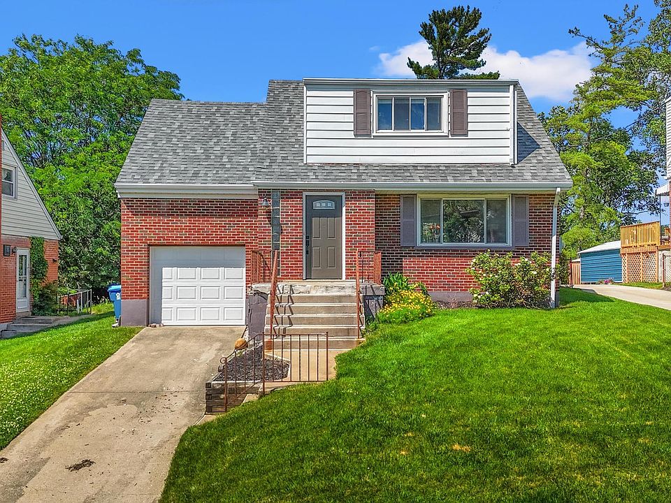 1st image of 3 S Sherry Ln