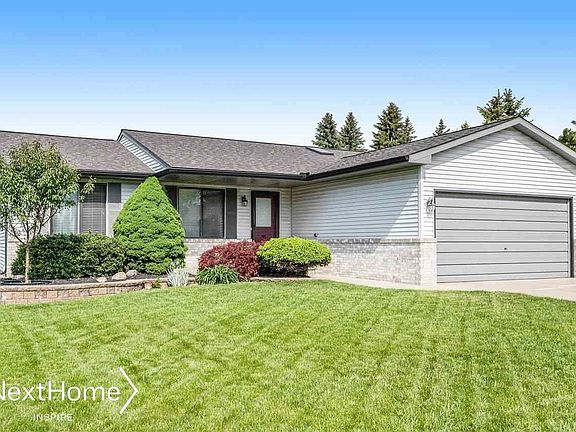 2nd image of 5028 Rockwood Dr