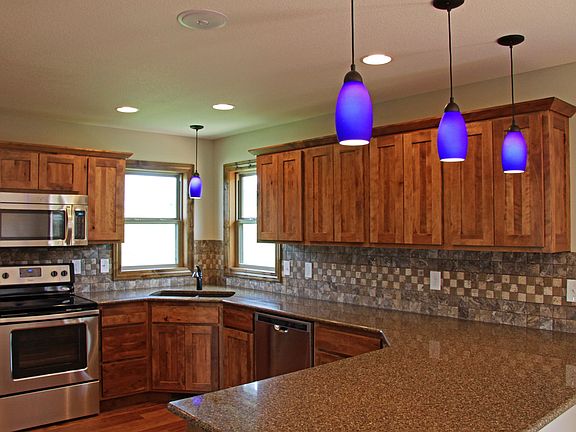 QUARTZ COUNTERTOPS