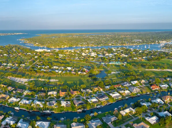 3142 SE Fairway W, Stuart, FL 34997