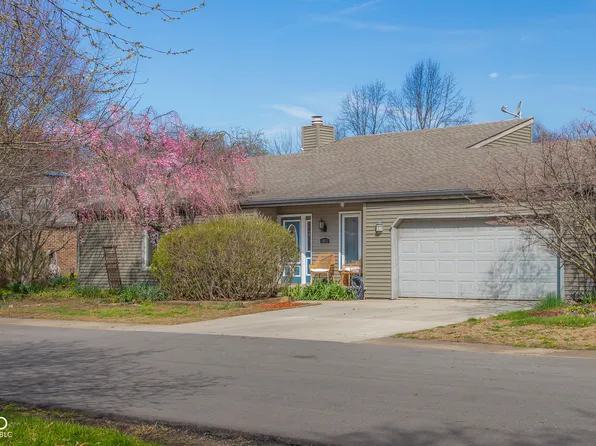 1010 Rocky Ford Rd, Columbus, IN 47203