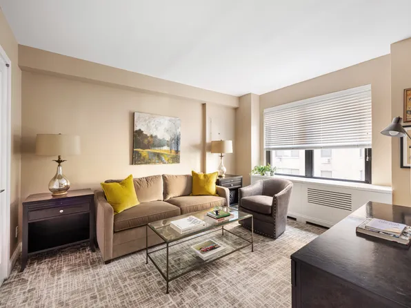 2 Tudor City Place image 8 of 11