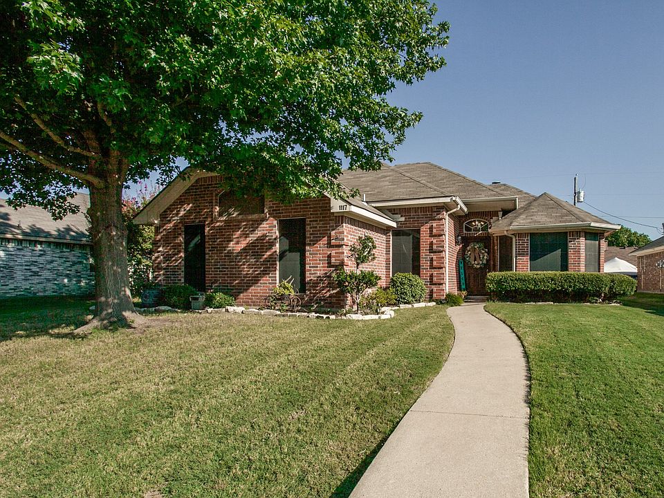 1st image of 1117 Old Knoll Dr