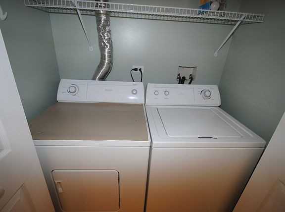 5th image of 1602 Division St APT 1