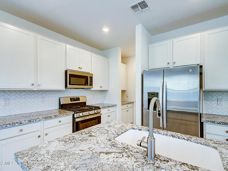 9902 E Tamery Ave — Photo 8