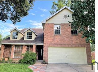 11123 Gatesden Dr, Tomball, TX 77377