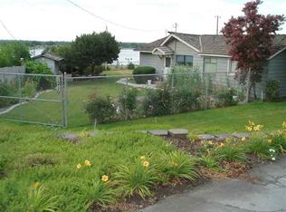1210 N Keller St, Kennewick, WA 99336