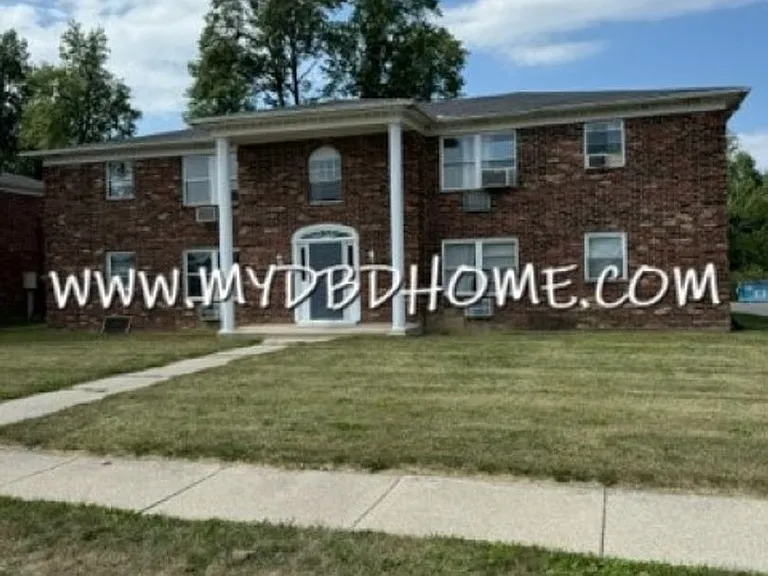 6305 Nina Dr — Photo 1