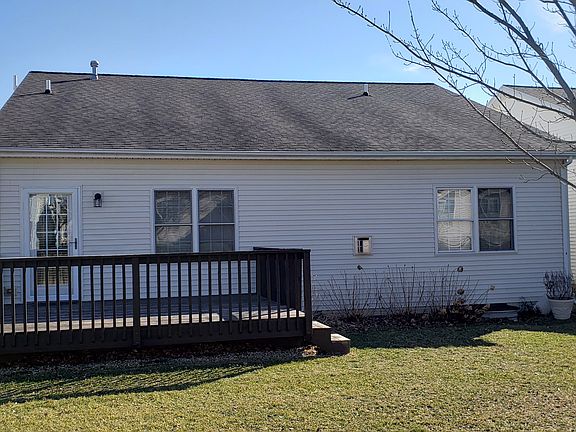 2nd image of 30 Crista Ann Ct