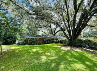 1820 SW 49th Pl, Gainesville, FL 32608