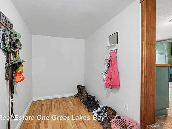 5th image of 12467 Dorwood Rd