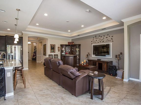 4th image of 11595 Blackfin St