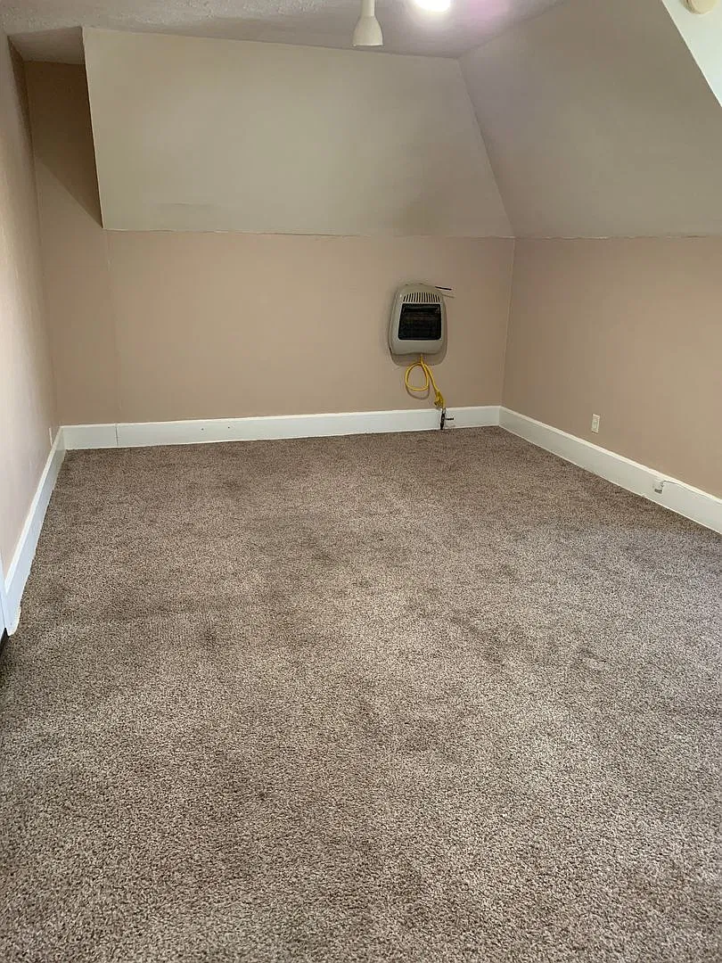 1106 Juliana St — Photo 3