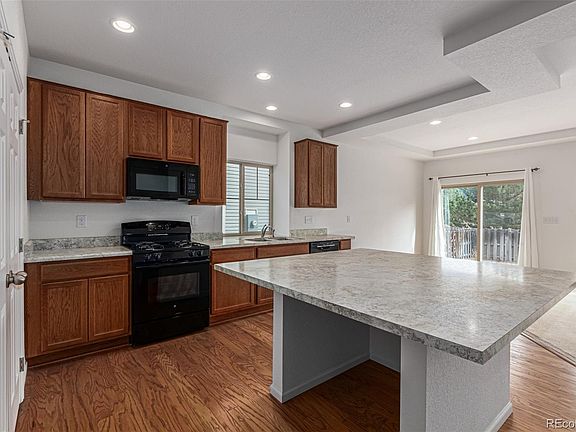 3rd image of 10536 Racine Way