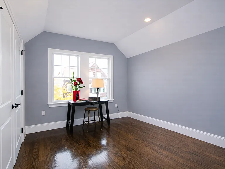31 Grant St #2 — Photo 12
