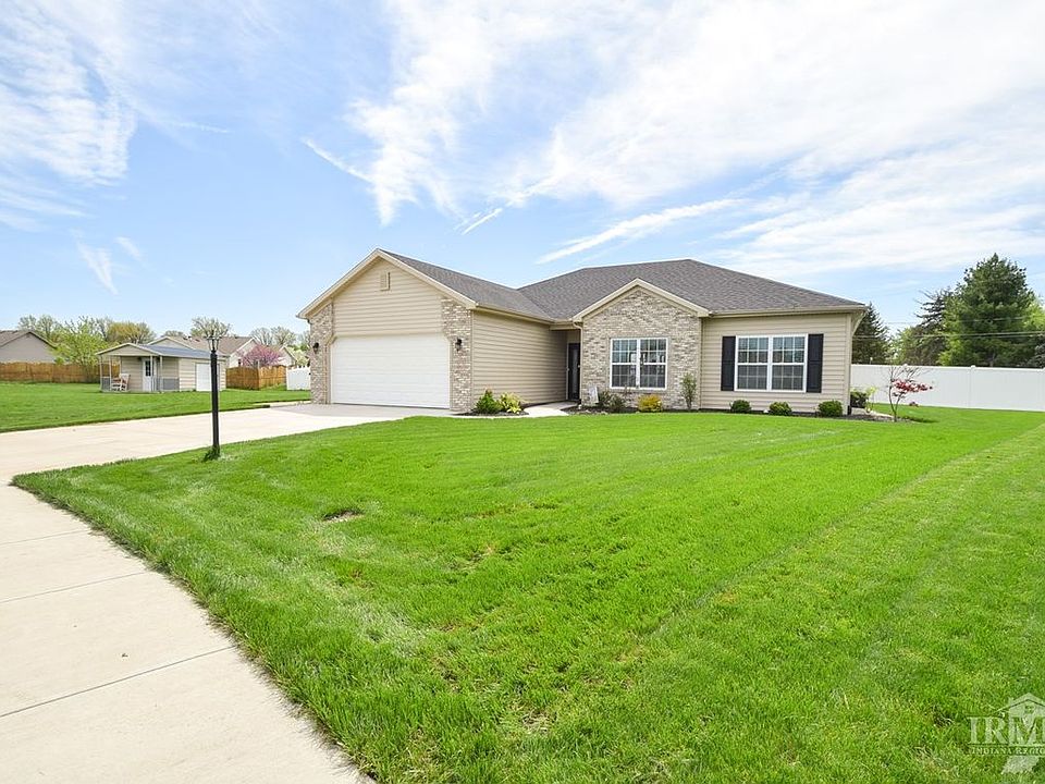 1st image of 1205 W Nature Pointe Ln