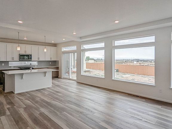 Wonderful open floorplan concept