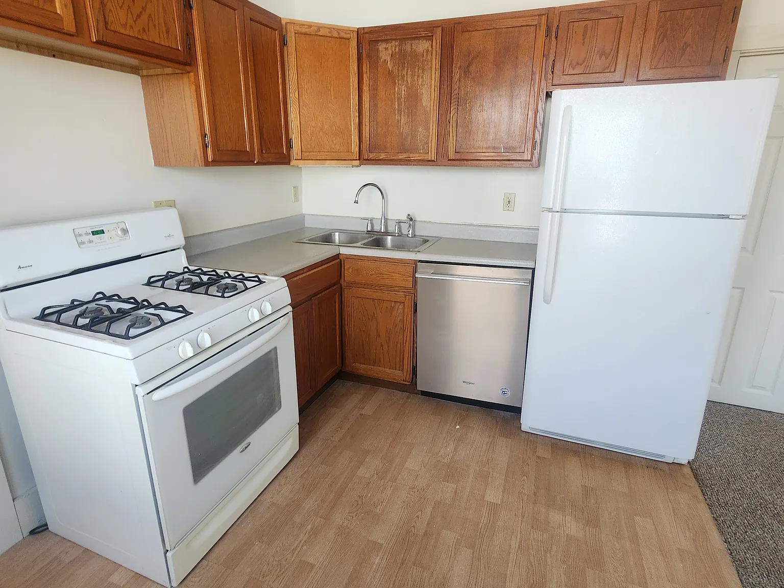 1 bed, 600 sqft, $750 — Photo 1