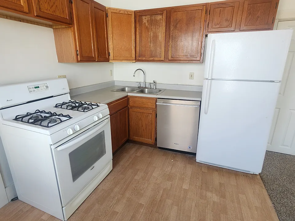 521 Pearl St #1