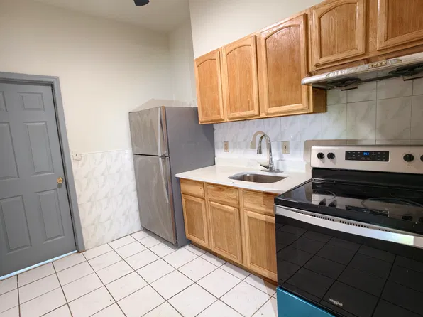 358 Snyder Ave #1, Philadelphia, PA 19148