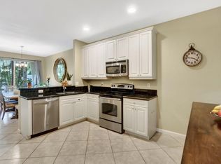 117 E Prive Cir E #1, Delray Beach, FL 33445