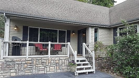 Front porch/door