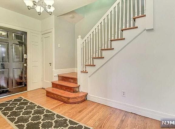 3rd image of 247 Claremont Ave