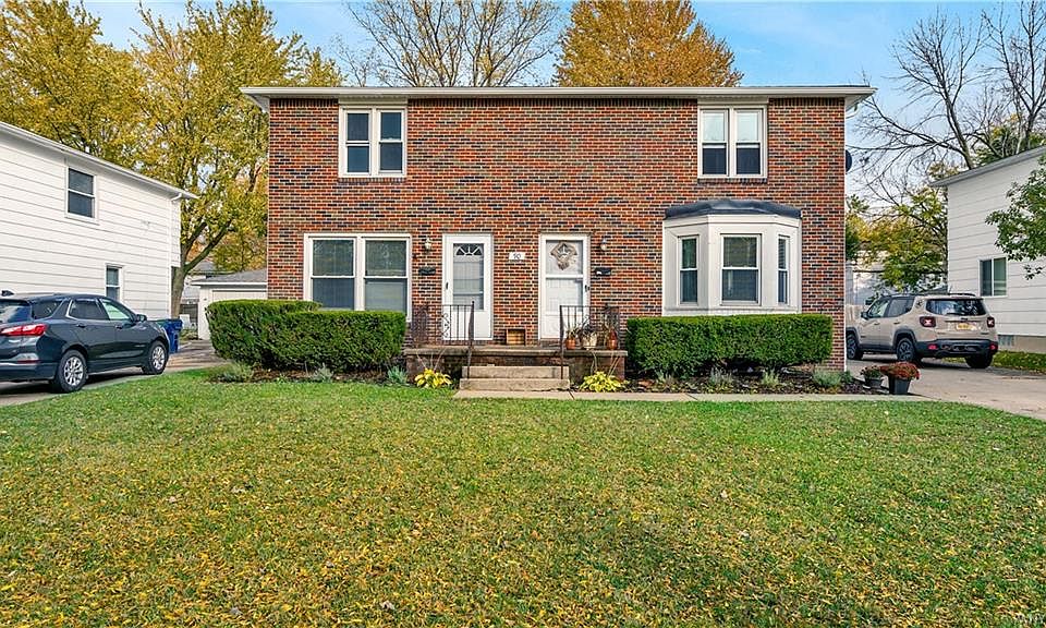 1st image of 90 W Summerset Ln