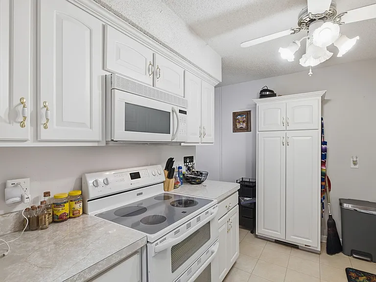 4812 Sierra Dr — Photo 6