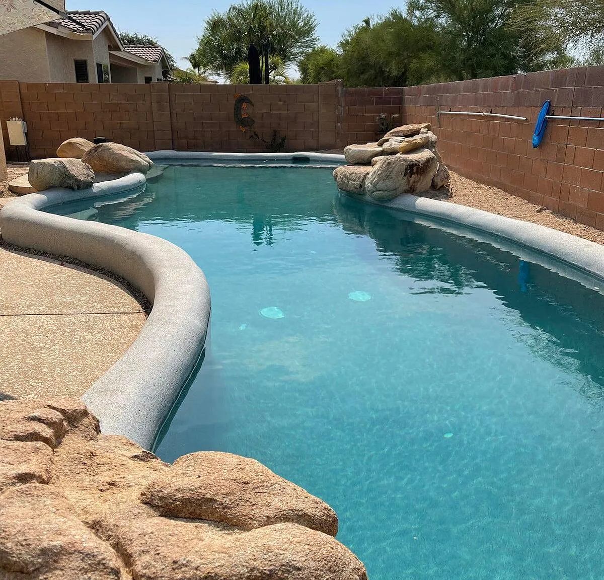 4 bed, 3.5 bath, 2757 sqft, $2,670 — Photo 1