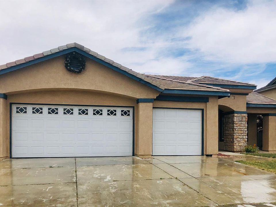 1st image of 9209 Honeysuckle Ave