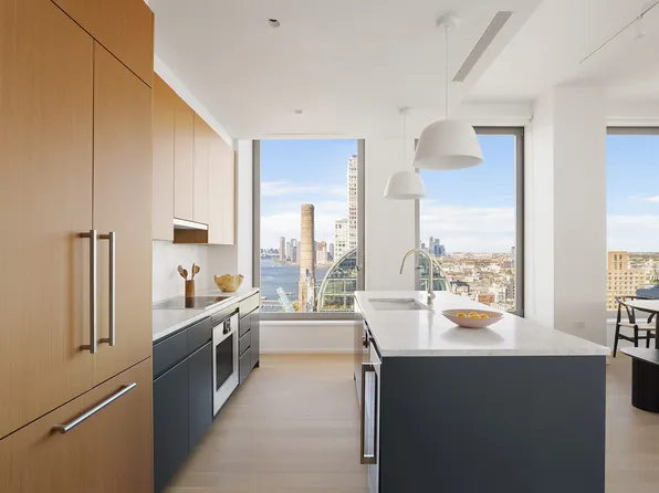 8 South 4th Street image 4 of 27