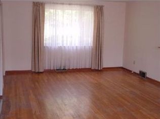 1631 Main Blvd, South Park, PA