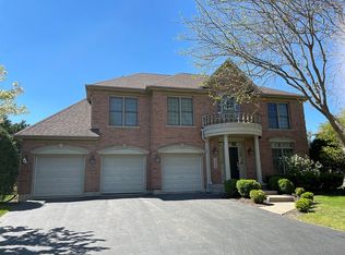 1840 Eldorado Dr, Geneva, IL 60134