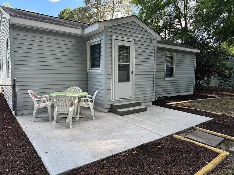 161 Whiteside Cir — Photo 10