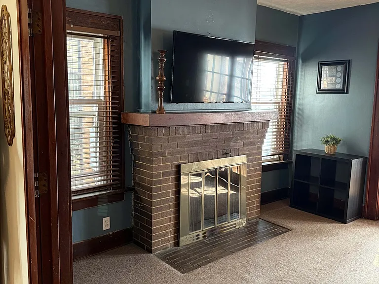 3435 Peach St — Photo 7