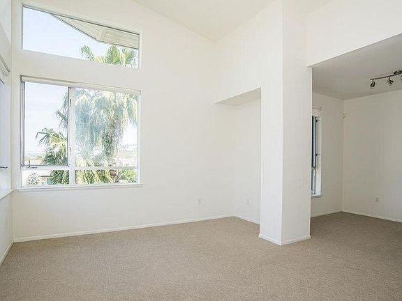 3rd image of 6400 Crescent Park E APT 419