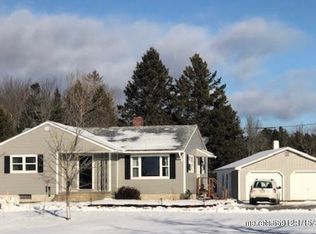 10 Gray Rd, Trenton, ME 04605