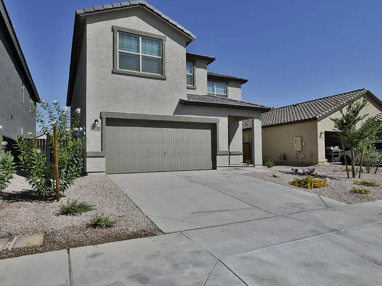 4730 N 193rd Dr — Photo 3