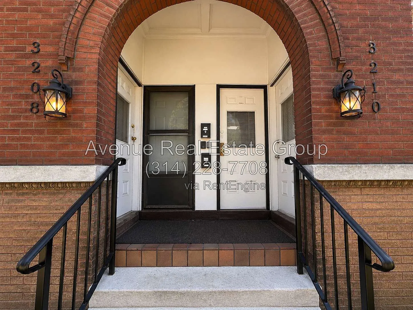 2 bed, 1.0 bath, 950 sqft, $950 — Photo 2