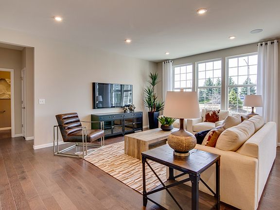 Gathering Room with Recessed Can Lighting