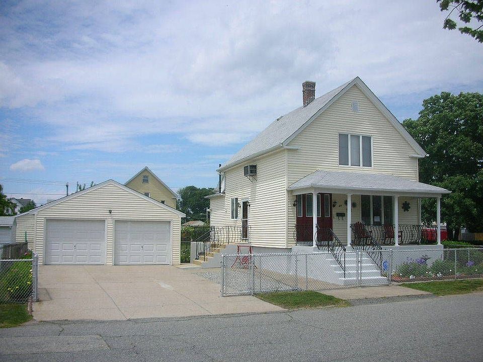 49 Brown St, East Providence, RI 02914 Zillow
