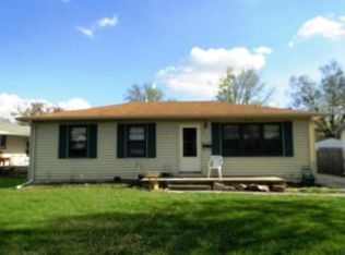 6061 Park Lane Dr, Omaha, NE 68104