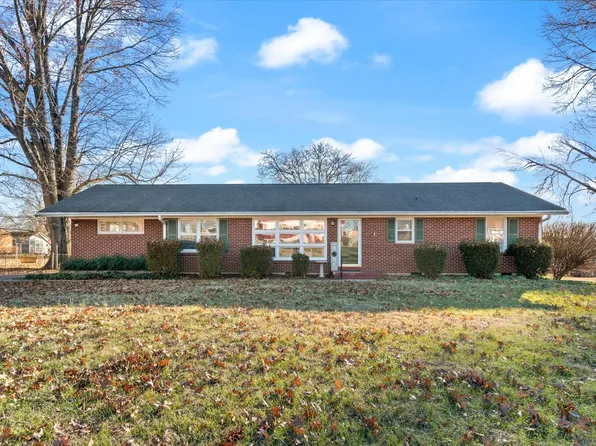 212 Porter Cir, Columbia, TN 38401