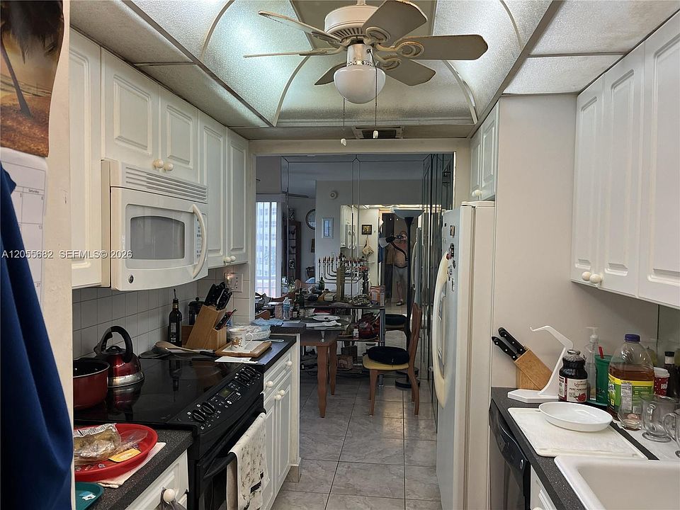 1st image of 120 Golden Isles Dr APT 44B