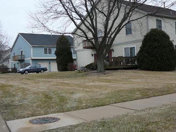 2nd image of 155 Spuhler Dr #155