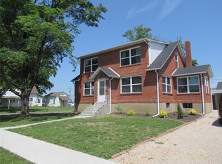 233 Elm St, Sullivan, MO 63080