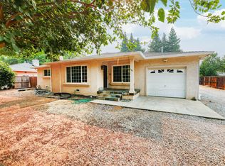 5480 Willow Rd, Redding, CA 96001