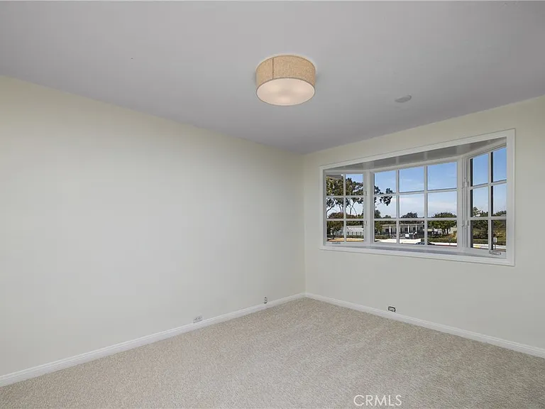 1845 Port Seabourne Way — Photo 15