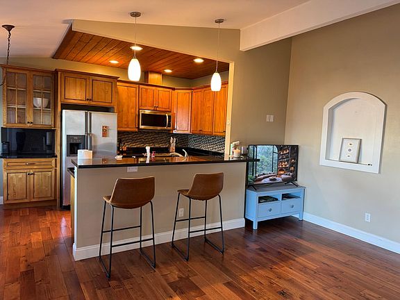 3rd image of 6714 Lake Washington Blvd NE APT 4